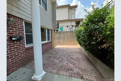 35 Sands Point Road #B, Port Washington, NY 11050 - Photo 2