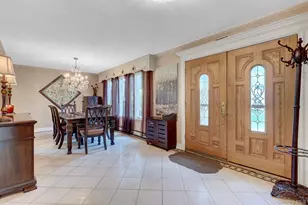 15 Denise Ln, Hauppauge, NY 11788 - Photo 6