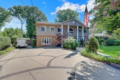 15 Denise Lane, Hauppauge, NY 11788 - Photo 38