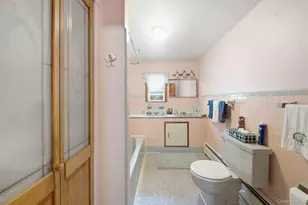 24 Van Dam Rd, Hyde Park, NY 12538 - Photo 20