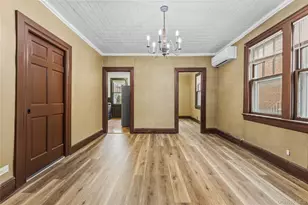 61-17 165th St, Fresh Meadows, NY 11365 - Photo 6