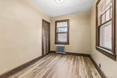 6117 165th Street, Fresh Meadows, NY 11365 - Photo 8