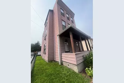 63 Crescent Place, Yonkers, NY 10704 - Photo 4