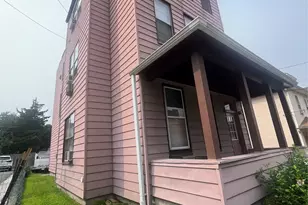 63 Crescent Pl, Yonkers, NY 10704 - Photo 4