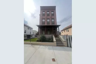 63 Crescent Place, Yonkers, NY 10704 - Photo 2