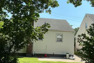 118-24 236th St, Cambria Heights, NY 11411 - Photo 22