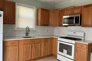 118-24 236th St, Cambria Heights, NY 11411 - Photo 4