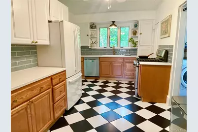 304 Union Avenue, Peekskill, NY 10566 - Photo 6