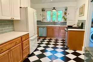 304 Union Ave, Peekskill, NY 10566 - Photo 6