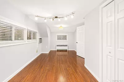 34 Hedge Lane, Westbury, NY 11590 - Photo 18