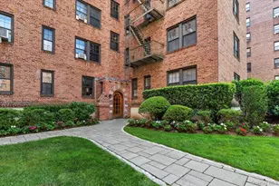 196 Garth, Scarsdale, NY 10583 - Photo 4