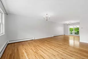 649 White Plains Rd, Eastchester, NY 10709 - Photo 4