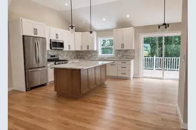 1063 William Floyd Parkway, Shirley, NY 11967 - Photo 4