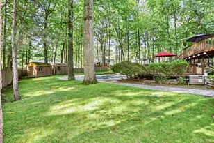 15 Balmoral Dr, Spring Valley, NY 10977 - Photo 32