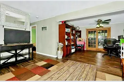 15 Balmoral Drive, Spring Valley, NY 10977 - Photo 26