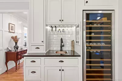 4 Jefferson Landing Circle, Port Jefferson, NY 11777 - Photo 12