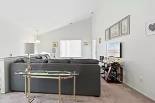 874 Birchwood Park Dr, Middle Island, NY 11953 - Photo 10