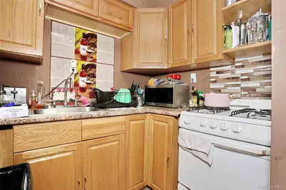 11 Phyllis Drive, Pomona, NY 10970 - Photo 20