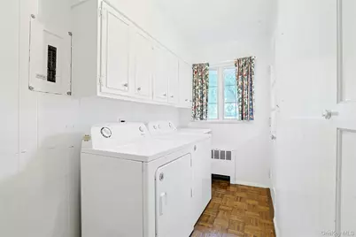 12 E Wheeler Place E, West Nyack, NY 10994 - Photo 18