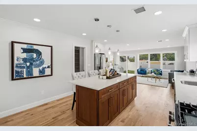 710 Franklin Avenue, Massapequa, NY 11758 - Photo 10