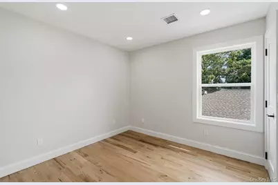 710 Franklin Avenue, Massapequa, NY 11758 - Photo 26