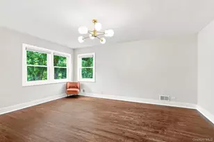 24 Benedict Rd, Scarsdale, NY 10583 - Photo 12