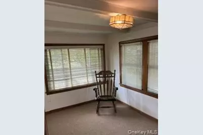 25 Howard Street, Patchogue, NY 11772 - Photo 6