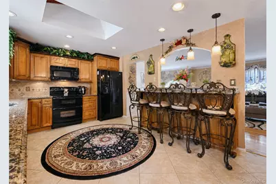 5 Avenue B, Holbrook, NY 11741 - Photo 6