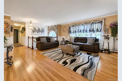 5 Avenue B, Holbrook, NY 11741 - Photo 18