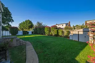 2357 Atlantic Blvd, Wantagh, NY 11793 - Photo 6