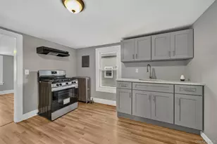 27 Elizabeth St, Port Jervis, NY 12771 - Photo 14
