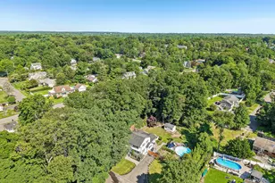103 Harvard Ave, Smithtown, NY 11787 - Photo 44