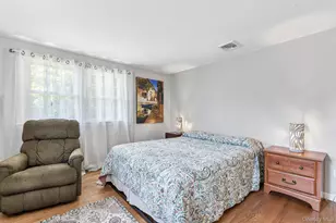 103 Harvard Ave, Smithtown, NY 11787 - Photo 28