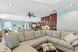 103 Harvard Ave, Smithtown, NY 11787 - Photo 10