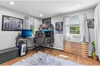 103 Harvard Avenue, Smithtown, NY 11787 - Photo 26