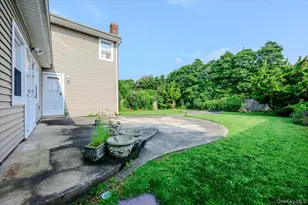 1292 Park St, Atlantic Beach, NY 11509 - Photo 2