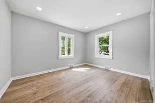 21 Independence Ave, Babylon, NY 11702 - Photo 10
