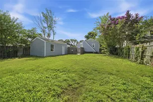 21 Independence Ave, Babylon, NY 11702 - Photo 24