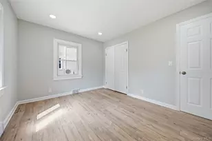 21 Independence Ave, Babylon, NY 11702 - Photo 12