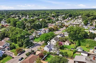 21 Independence Ave, Babylon, NY 11702 - Photo 30