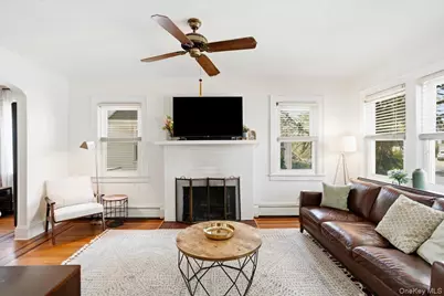 7 Lancaster Street, Lynbrook, NY 11563 - Photo 4