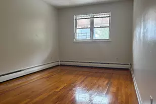 3629 Marolla Pl, Bronx, NY 10466 - Photo 4