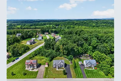 22 Ashley Court, Salisbury Mills, NY 12577 - Photo 2