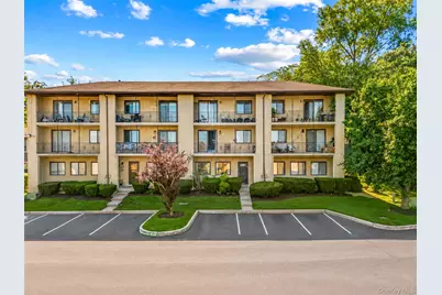 13 Omni Parc Drive, Nanuet, NY 10954 - Photo 2
