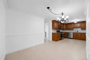13 Omni Parc Dr, Nanuet, NY 10954 - Photo 8