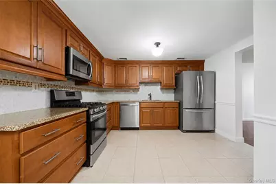 13 Omni Parc Drive, Nanuet, NY 10954 - Photo 10