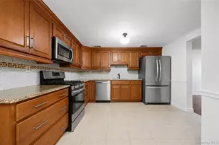 13 Omni Parc Dr, Nanuet, NY 10954 - Photo 10