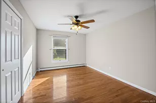 2200 Aldrich Ln, Laurel, NY 11948 - Photo 18