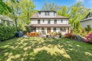 65 Wildwood Rd, New Rochelle, NY 10804 - Photo 2