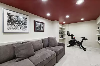 65 Wildwood Road, New Rochelle, NY 10804 - Photo 22